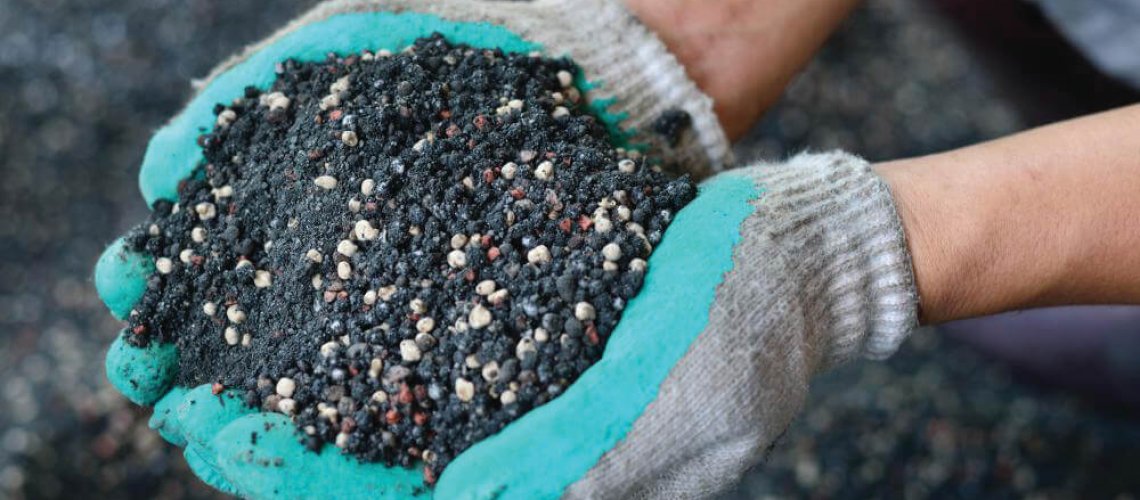 04-ff-fertilizer_336-ab.jpg